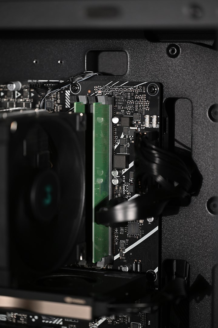 Actina 5901443387466 workstation Intel® Core™ i7 i7-14700 32 GB DDR4-SDRAM 1 TB SSD NVIDIA RTX A4000 Windows 11 Pro Midi Tower Black - Image 19