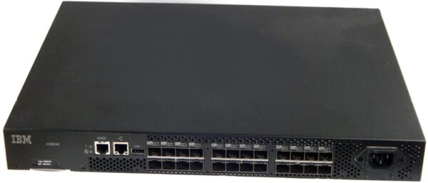 SWITCH FC 24P 8GB IBM 2498-B24 2498-B24/24E